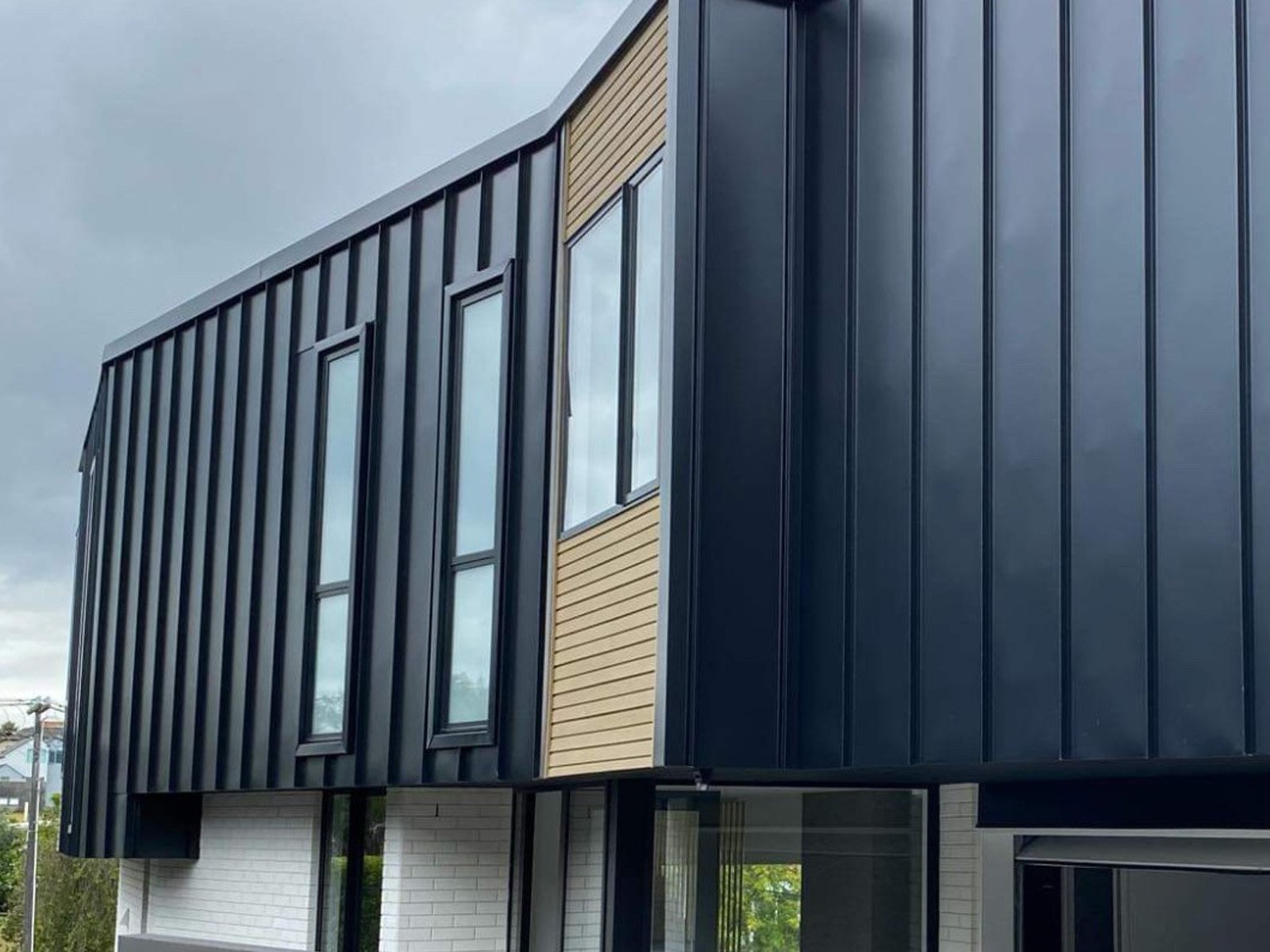 Painter work by Brushworks Painting and Maintenance, NSW