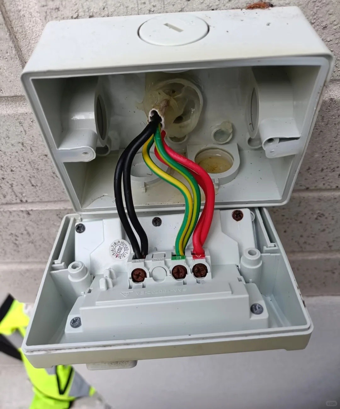 Electrician work by Eason Electrical, NSW