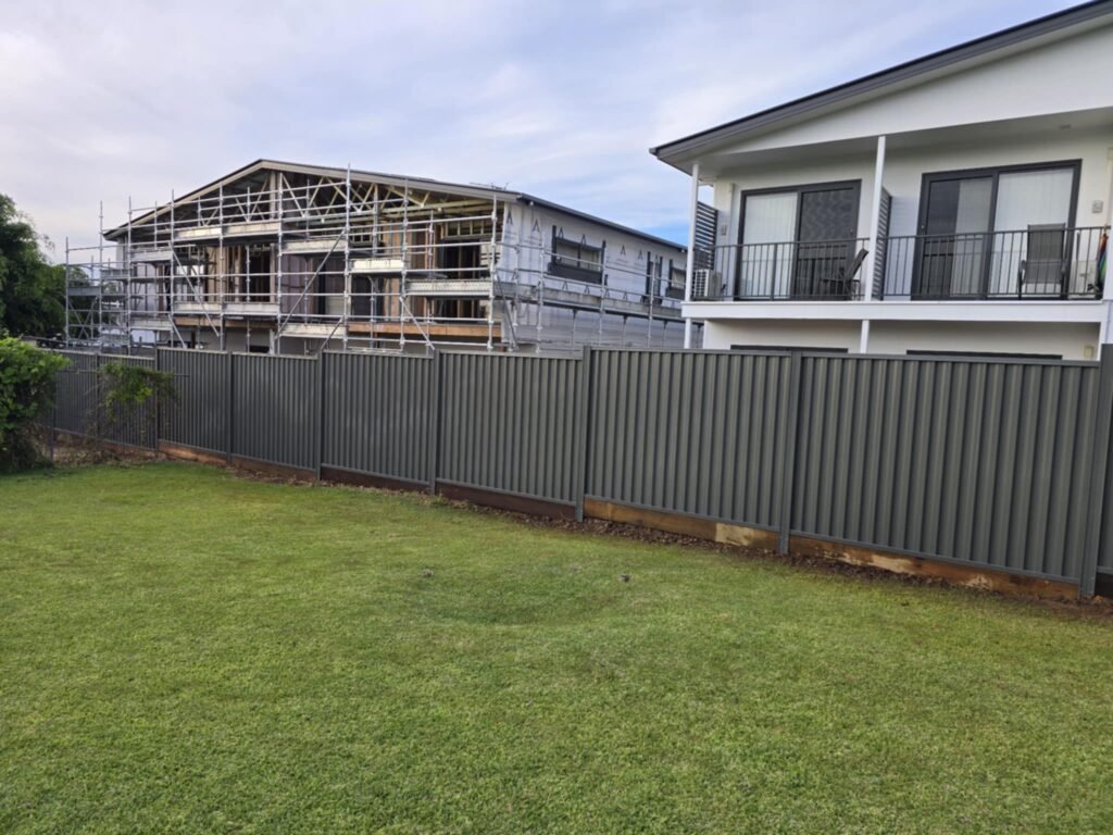 Fencing & Gates work by Top Tier Fencing, QLD (photo 5 of 6)