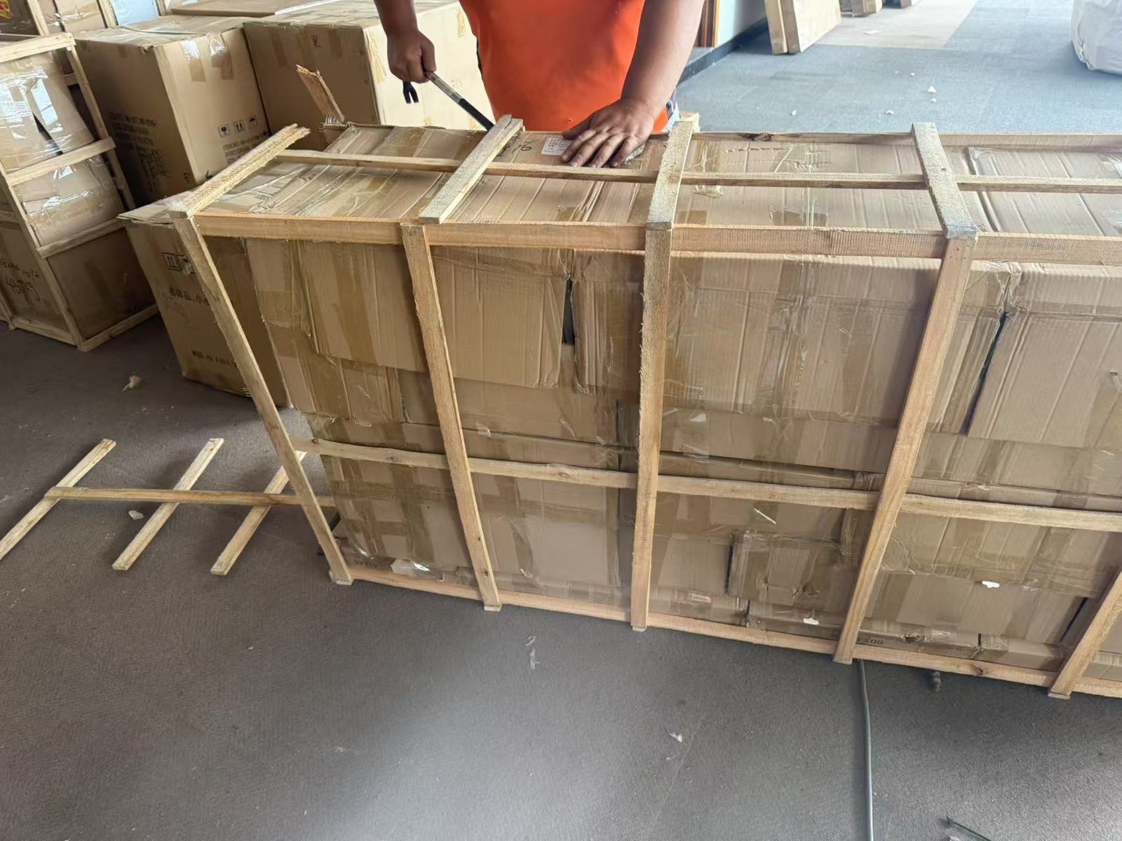 Removalists work by Sumo Removal & Storage, VIC (photo 1 of 3)