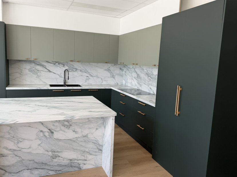 Kitchen Renovation work by Verobuilt, VIC (photo 2 of 4)