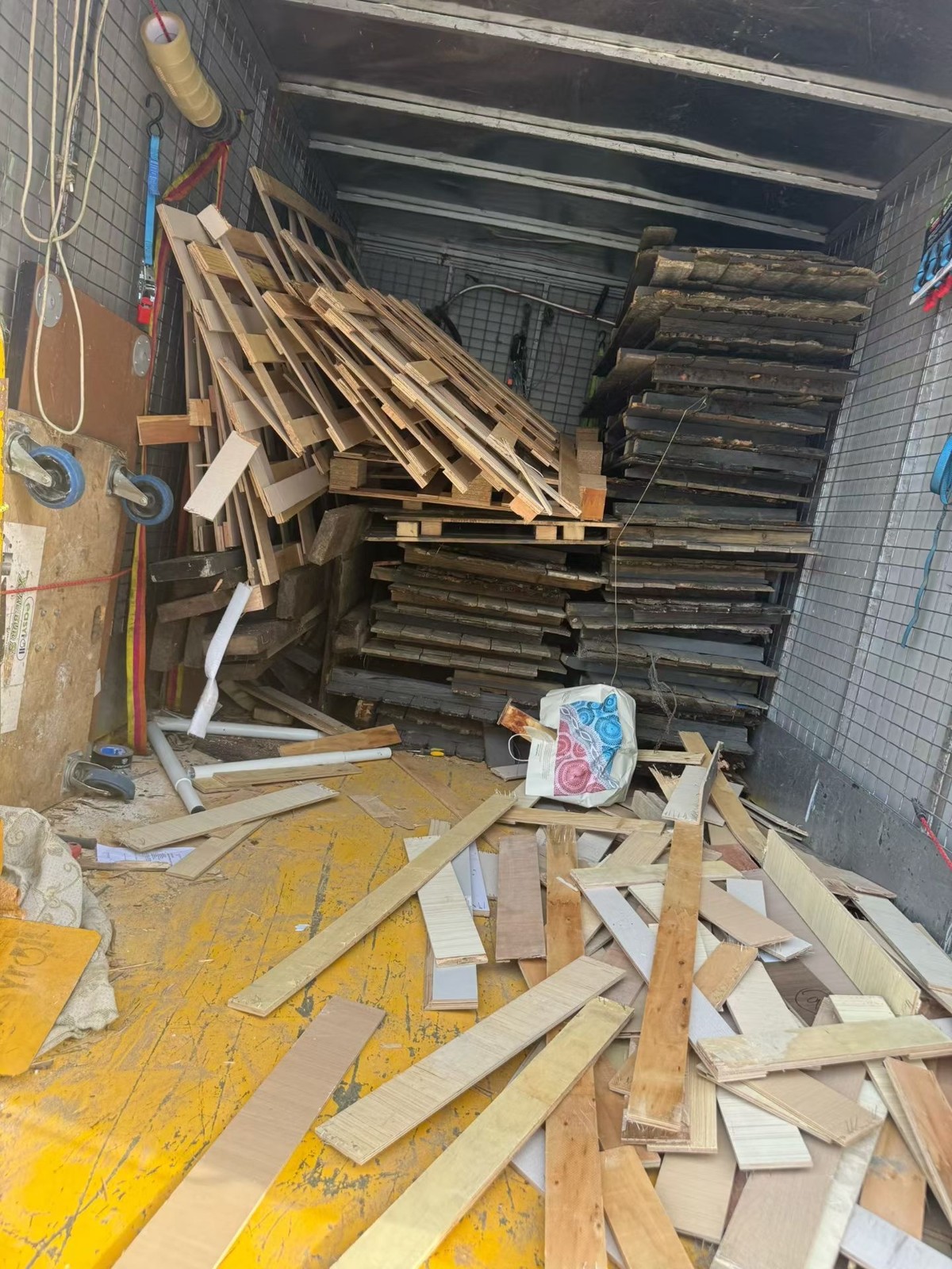 Rubbish Removal work by Xiao Yang Rubbish Removal Sydney, NSW (photo 1 of 2)