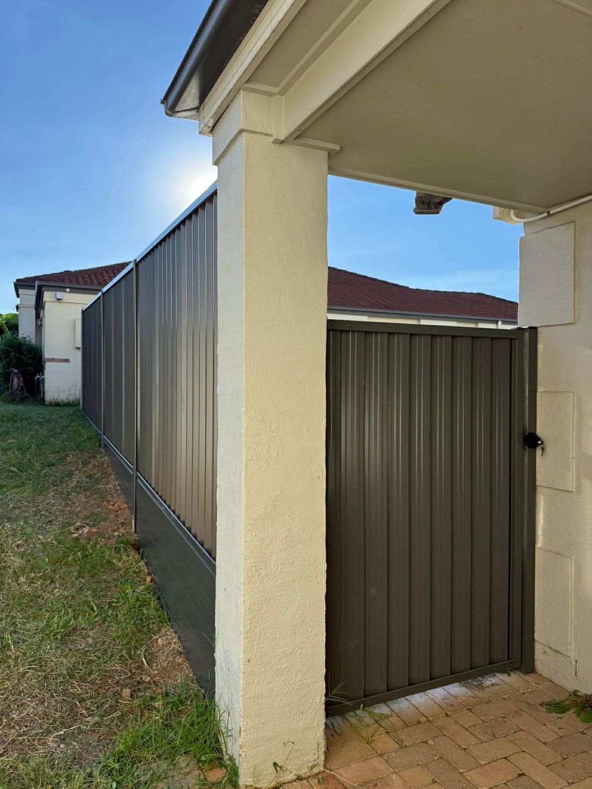 Fencing & Gates work by Glovers Fencing, NSW