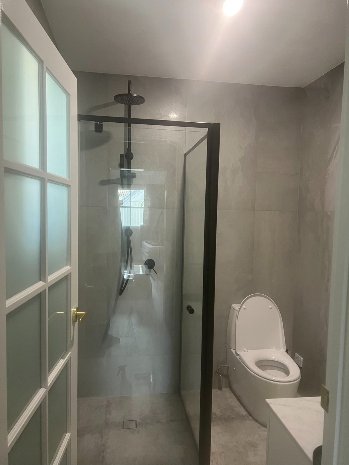 Bathroom Renovation work by Huayu Renovations, QLD