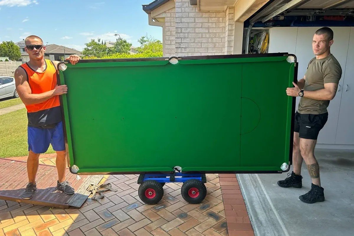 Removalists work by Safe'N Easy Movers, QLD (photo 2 of 2)