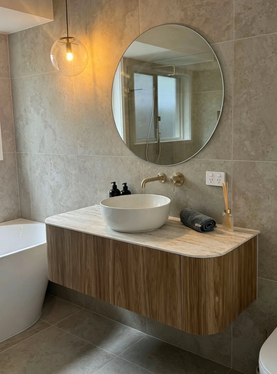 Bathroom Renovation work by Wanjia Renovation, Balwyn North VIC (photo 3 of 4)