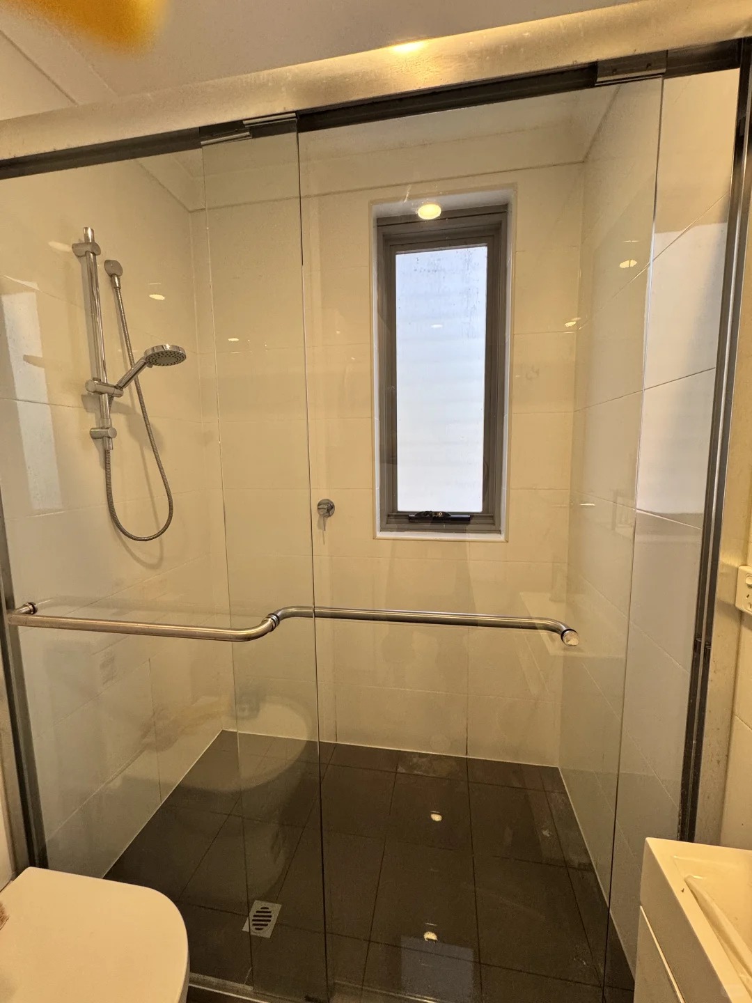 End of Lease Cleaning work by Perth Moving and Exit Cleaning, WA (photo 2 of 2)