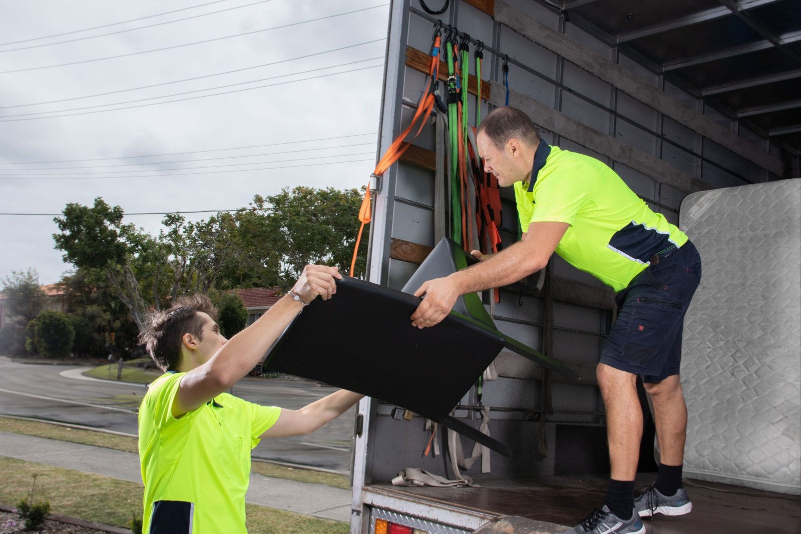 Removalists work by Effortless Moves, Runcorn QLD (photo 2 of 4)