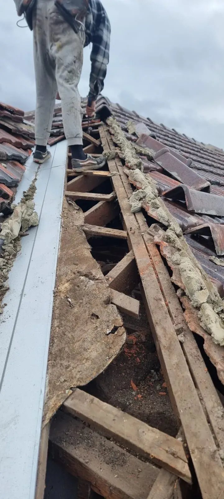 Roofing & Gutters work by Roof Ready, Cranbourne VIC (photo 2 of 4)
