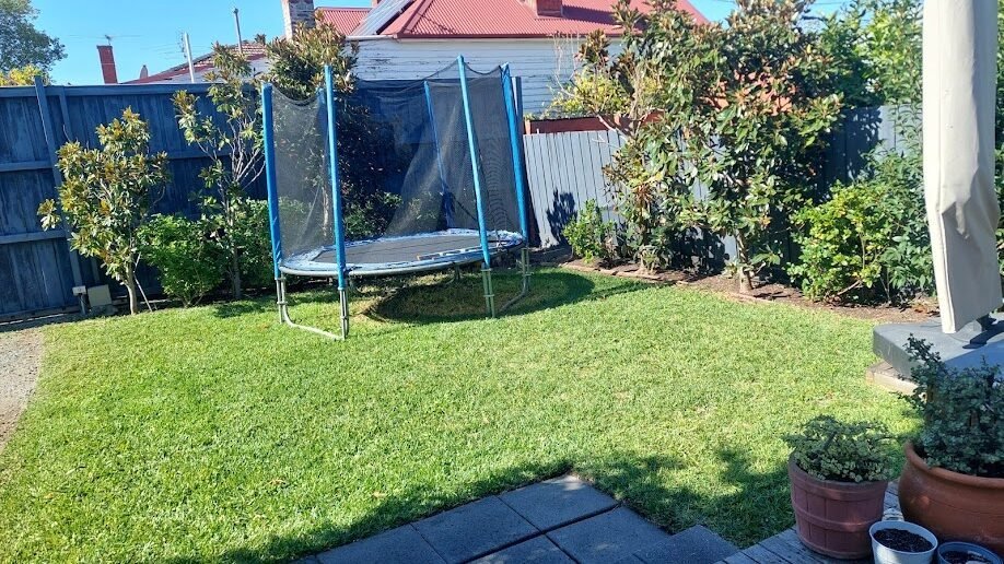 Lawn & Mowing work by Weeds n' Wonders, Eaglemont VIC (photo 3 of 6)