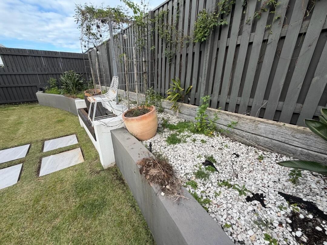 Lawn & Mowing work by Coco Rubbish Removal Brisbane, QLD (photo 2 of 4)
