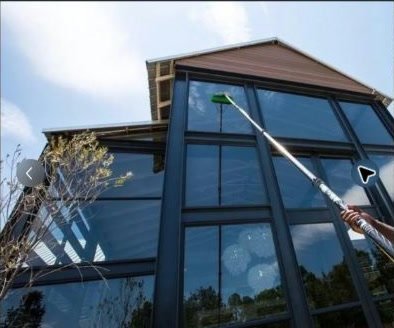 Pressure Washing work by Aqua Shine, QLD (photo 3 of 3)