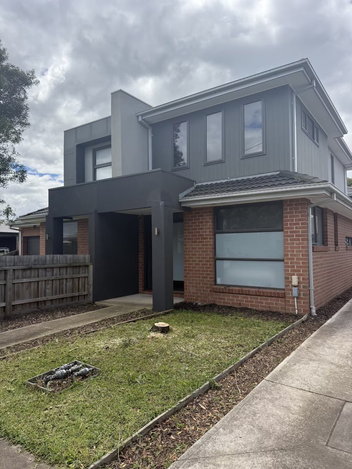 Landscaping work by Laoma Garden Services, Box Hill VIC