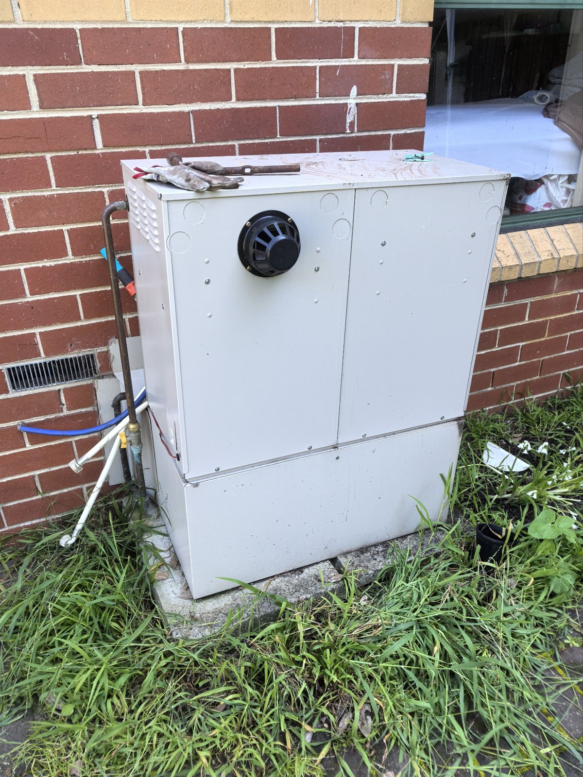 Hot Water Systems work by Beyond Solution Plumbing, Doncaster VIC (photo 2 of 3)
