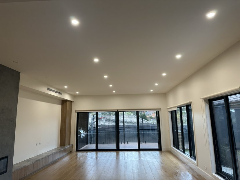 Painter work by VV Painting, Doncaster VIC (photo 2 of 2)