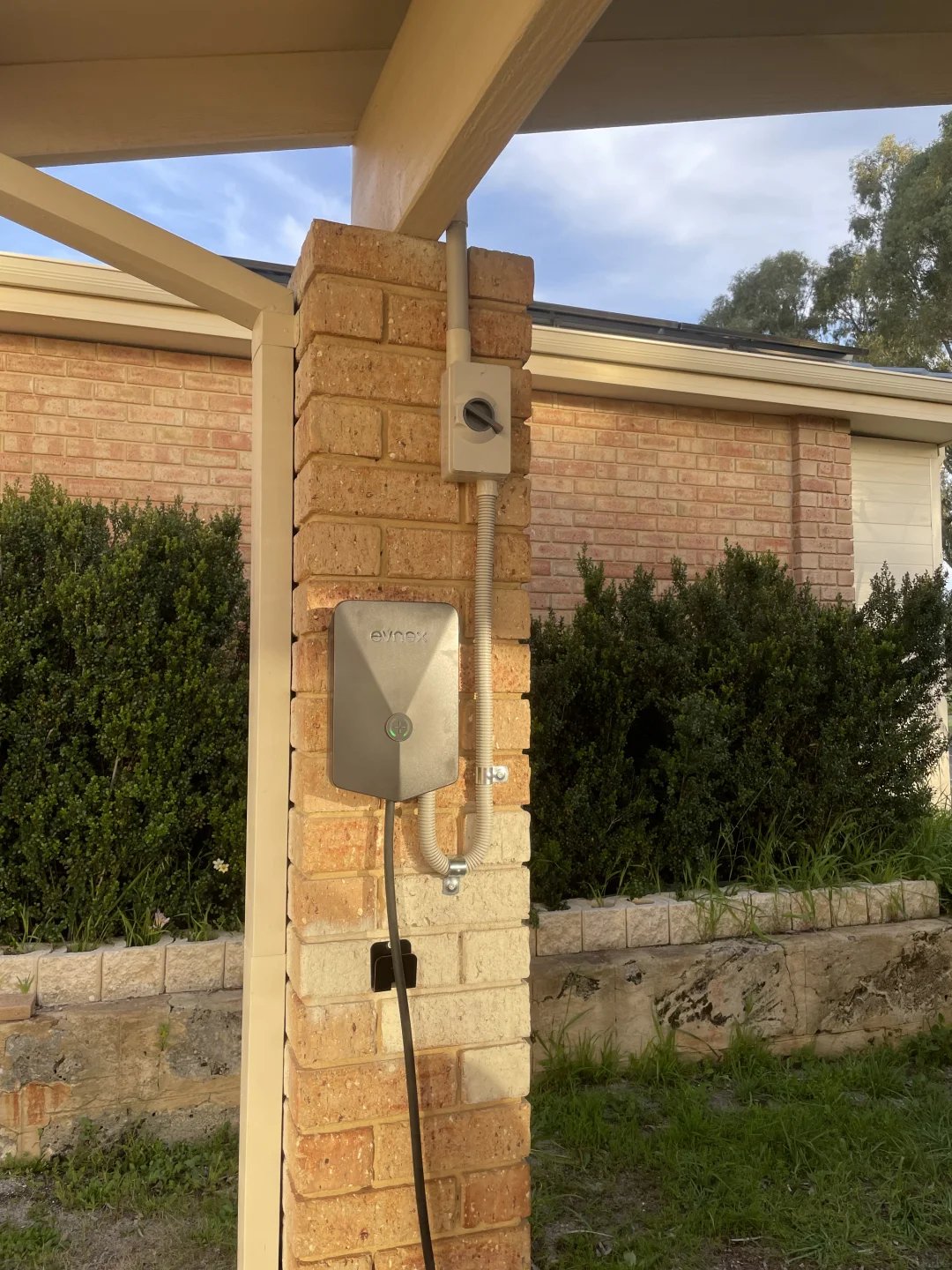 Electrician work by Sparky Murray, WA