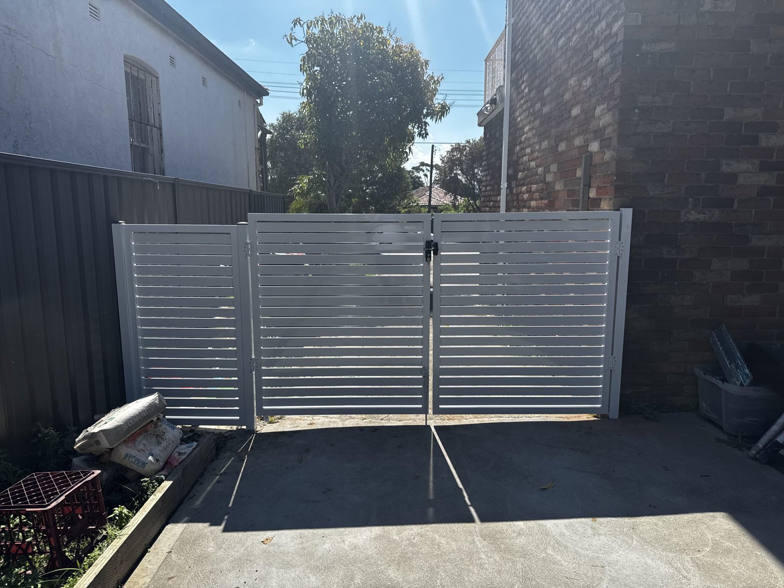 Fencing & Gates work by Jeremy Fence, NSW (photo 3 of 3)