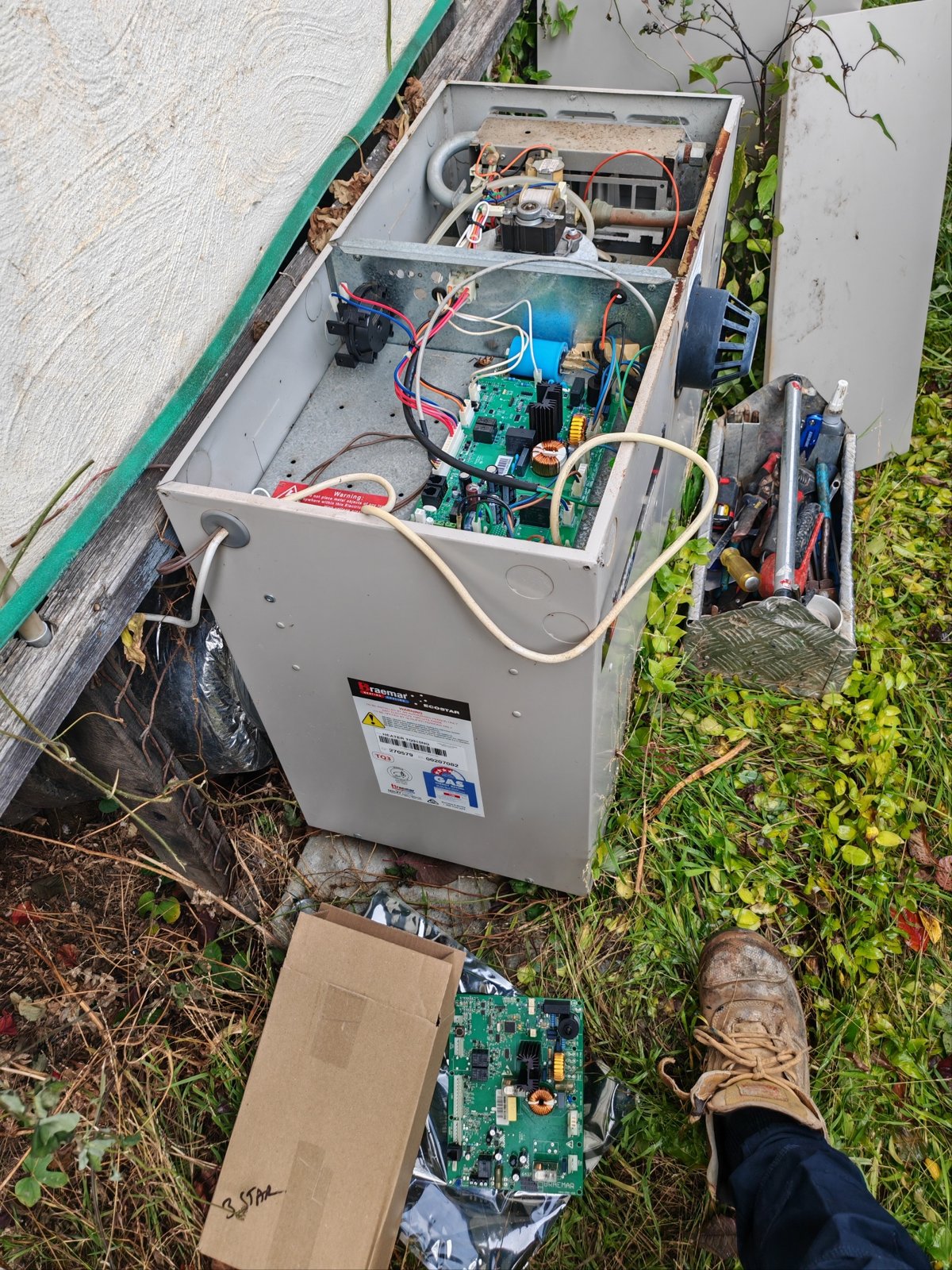 Hot Water Systems work by Beyond Solution Plumbing, Doncaster VIC (photo 3 of 3)