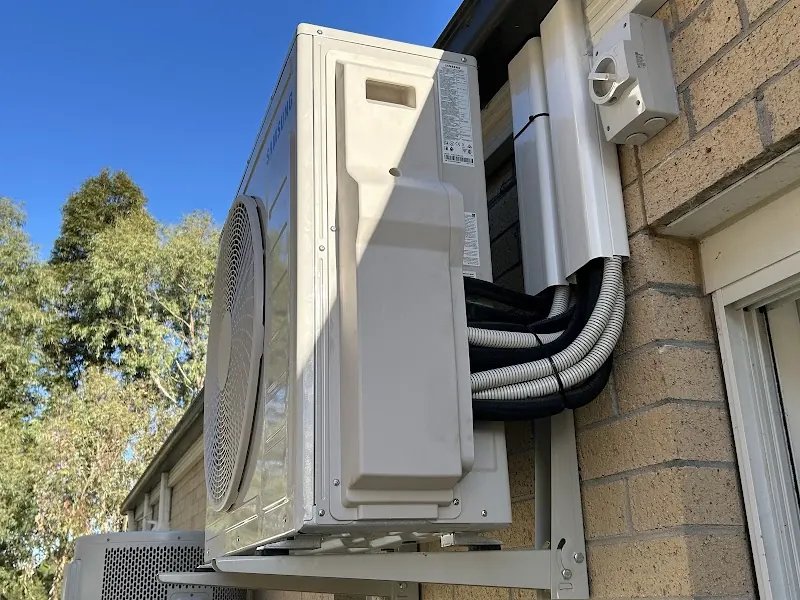 Air Conditioning work by Bellair Air Conditioner Installs, Botanic Ridge VIC (photo 3 of 5)