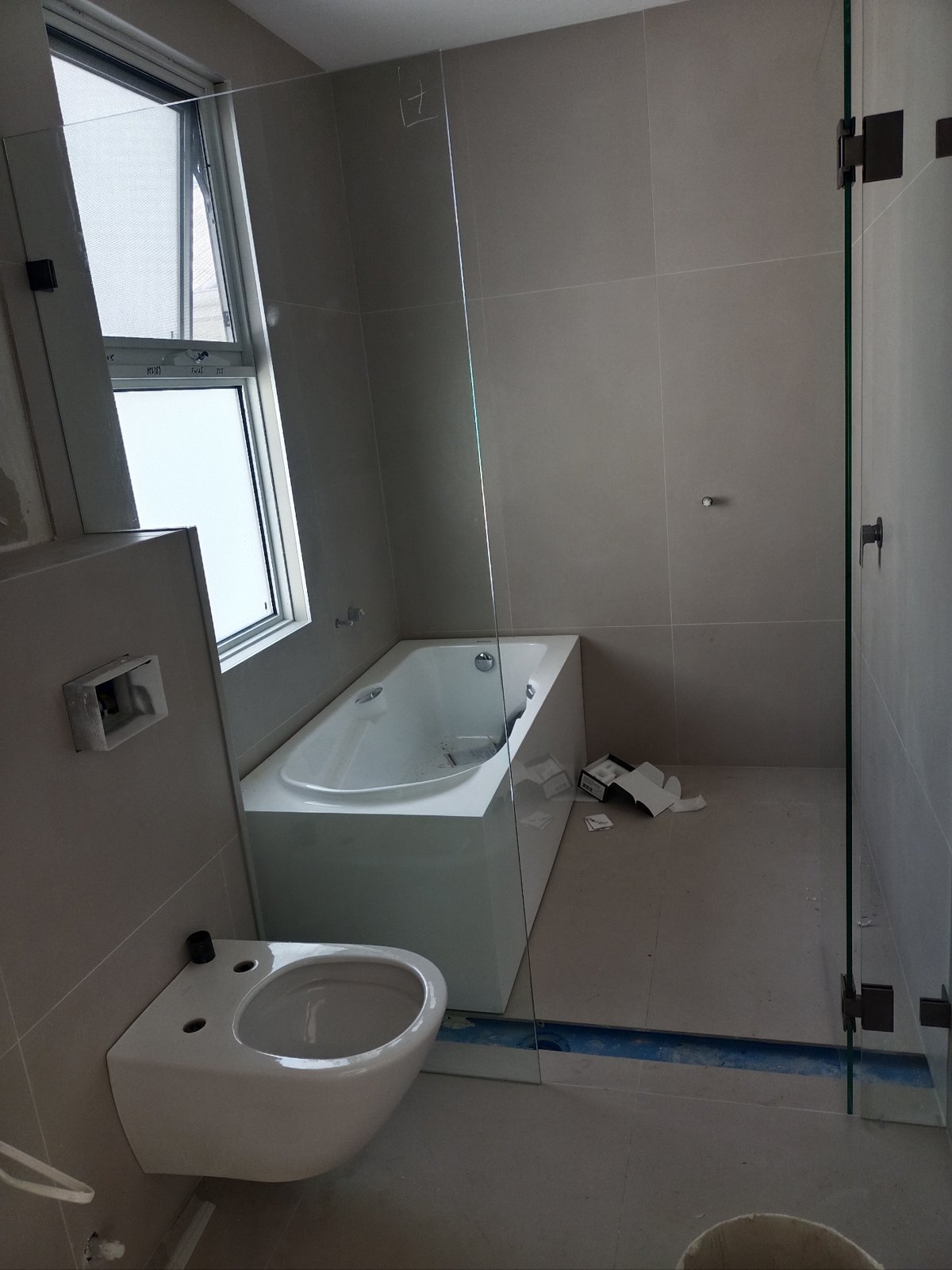 Tiler work by Zhang Lin Renovation, Hurstville NSW (photo 3 of 3)