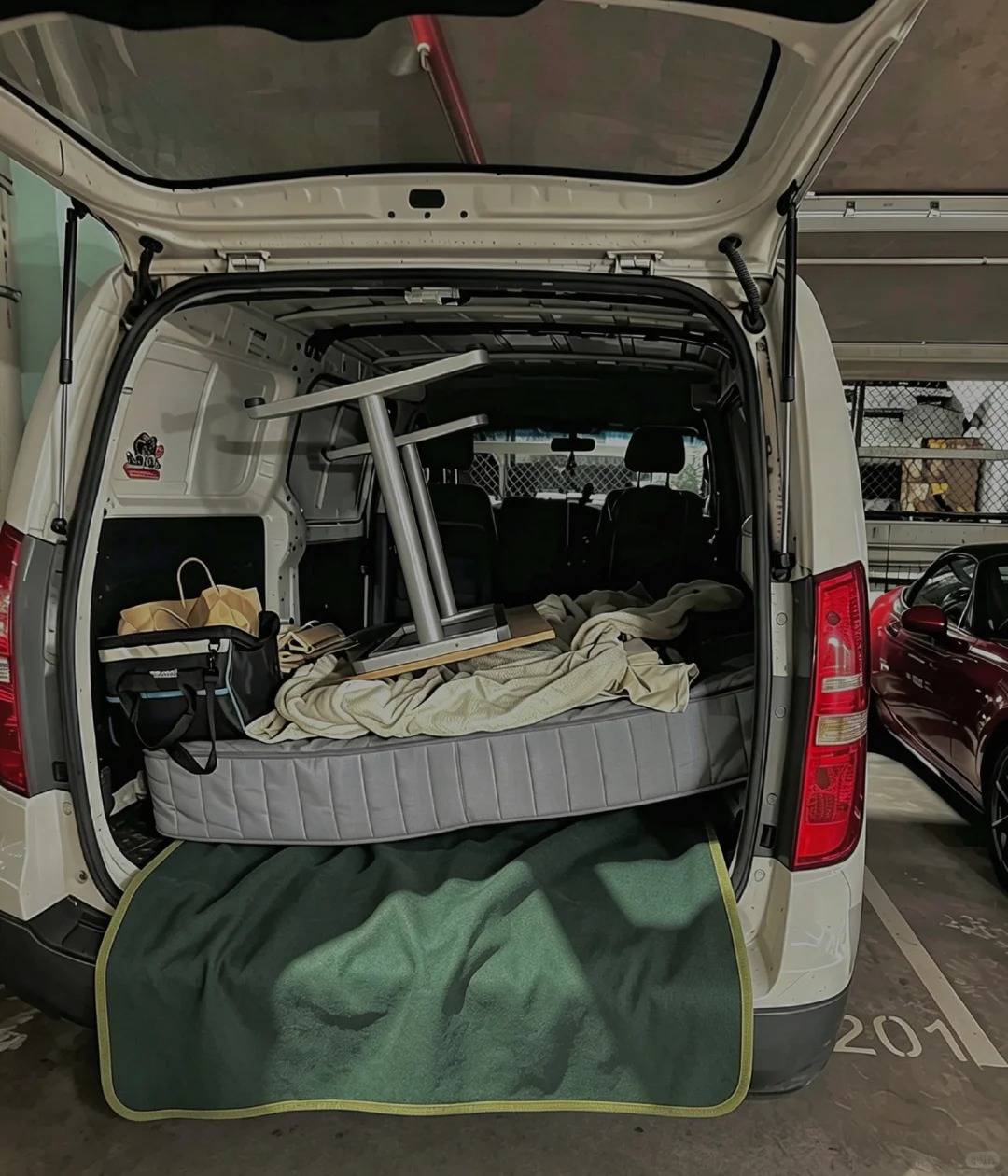 Removalists work by Perth Moving and Exit Cleaning, WA (photo 1 of 3)