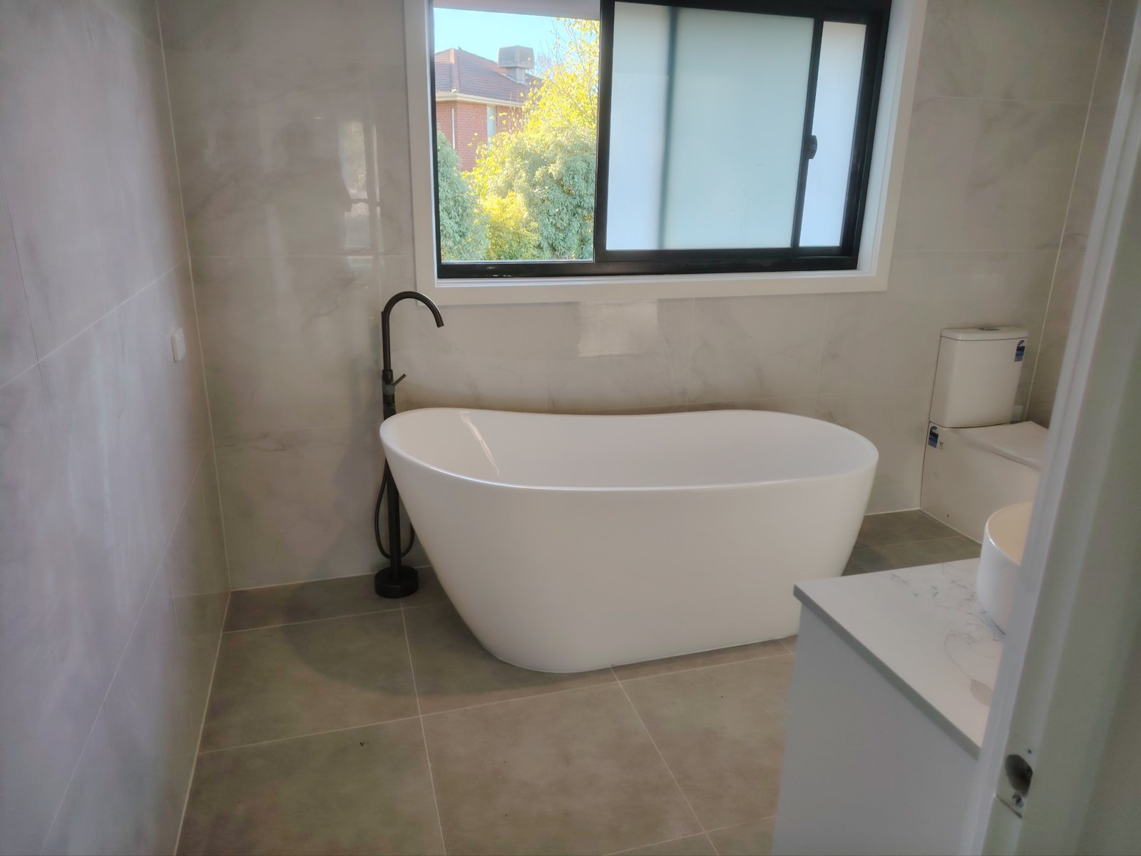 Bathroom Renovation work by HTH Reno, Box Hill VIC (photo 2 of 2)