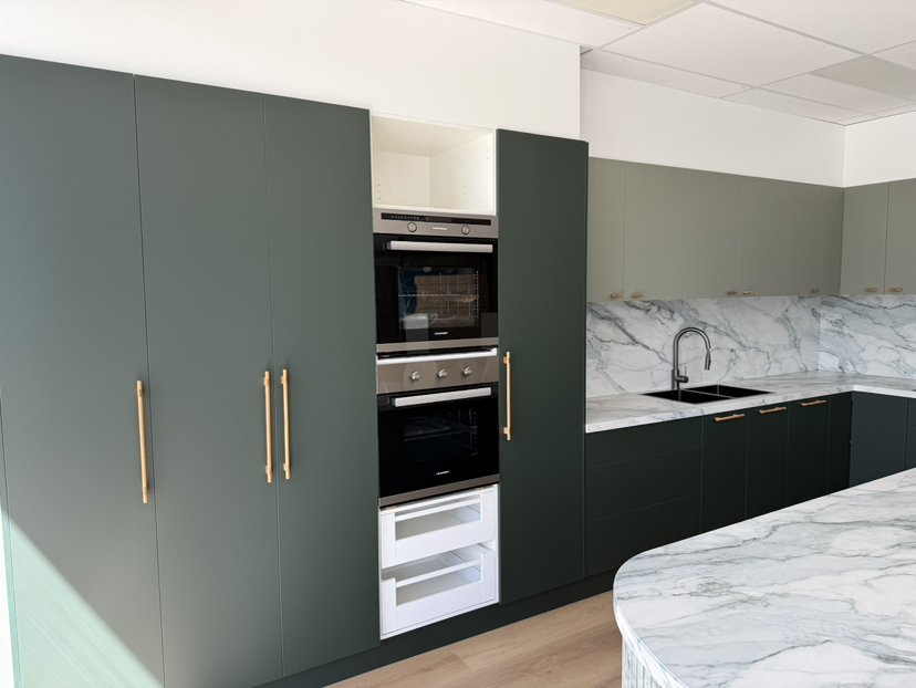 Kitchen Renovation work by Verobuilt, VIC