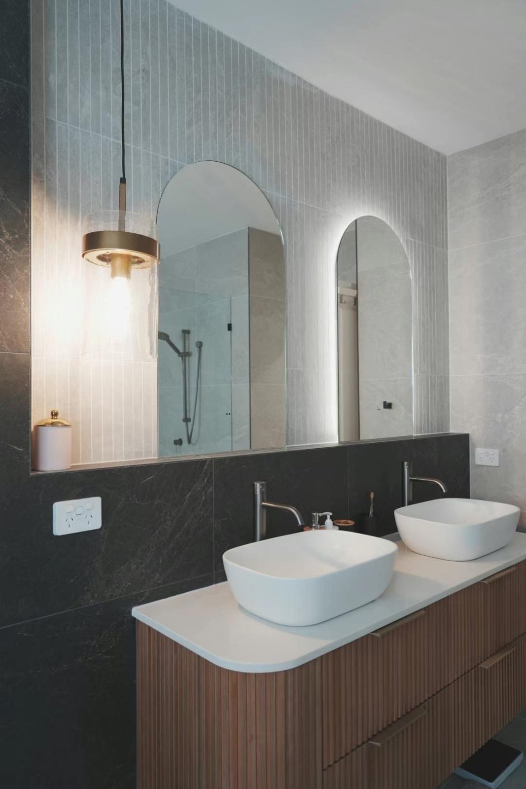 Bathroom Renovation work by Quanwu Home Renovations, Box Hill VIC (photo 2 of 2)