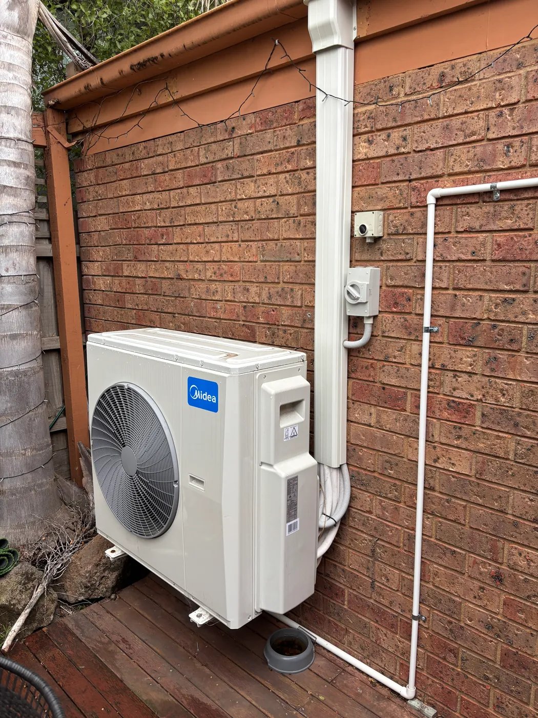 Air Conditioning work by Air Vegas, Malvern East VIC (photo 3 of 7)