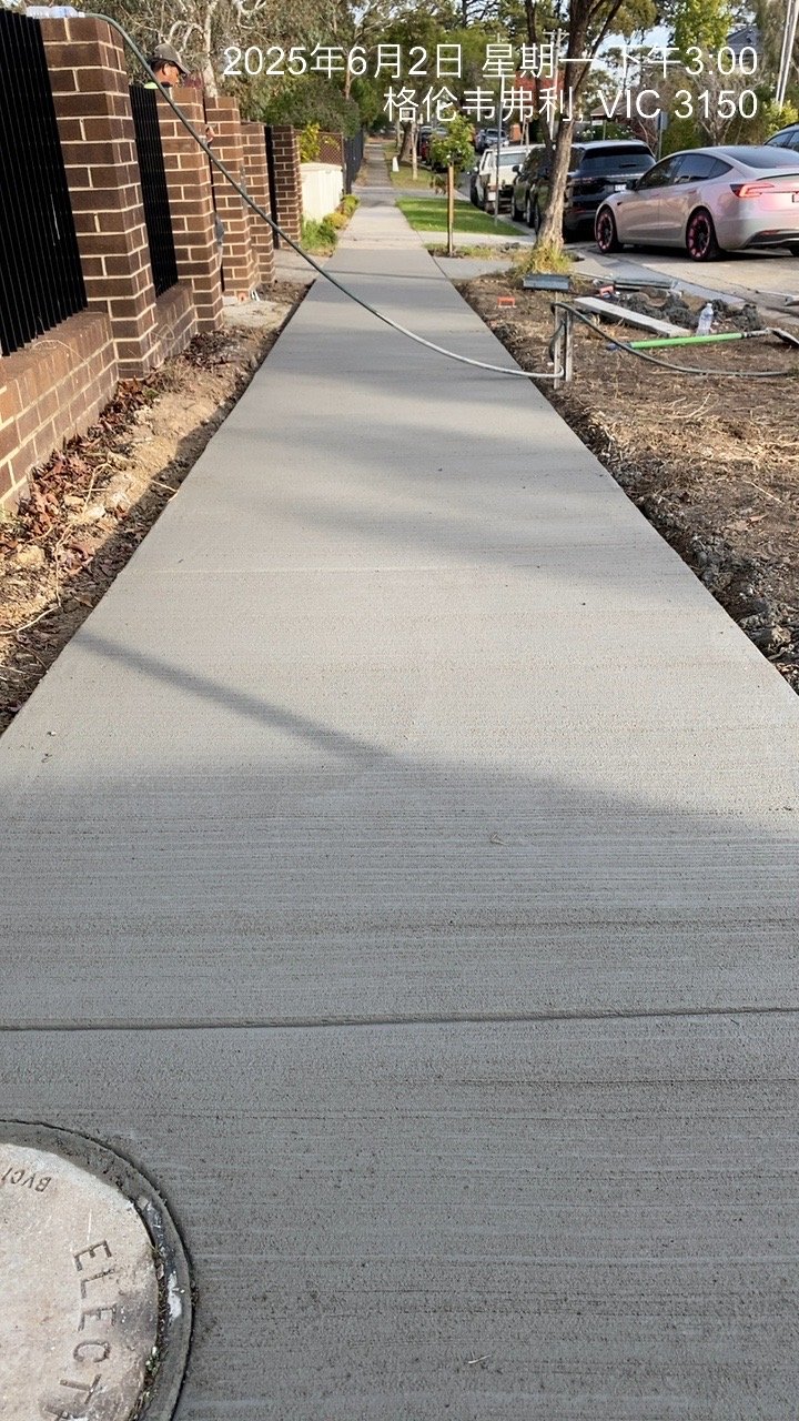 Concreting work by Glen Waverley Concrete, Glen Waverley VIC (photo 4 of 4)
