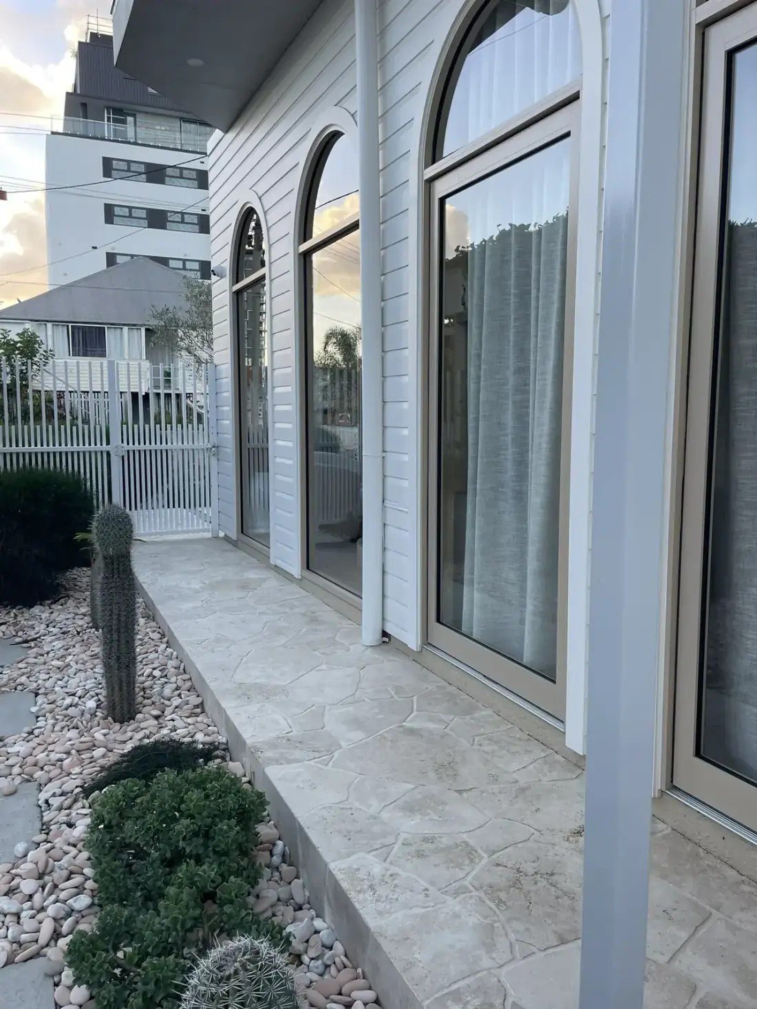 Window Cleaning work by Clearly Window Cleaning, QLD (photo 3 of 3)