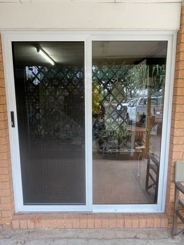 Glass & Windows work by Brissy Screens, QLD