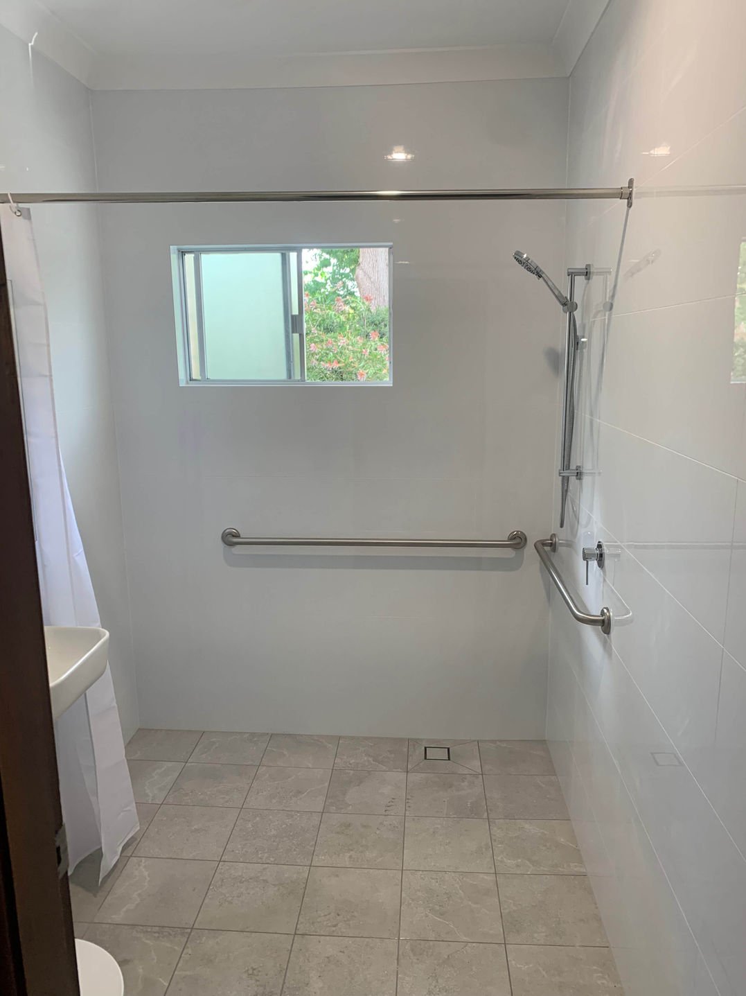 Bathroom Renovation work by Petrolo Construction Group, Brookvale NSW