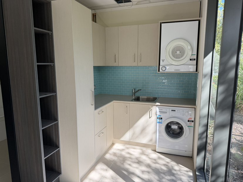 Kitchen Renovation work by Verobuilt, VIC (photo 3 of 3)