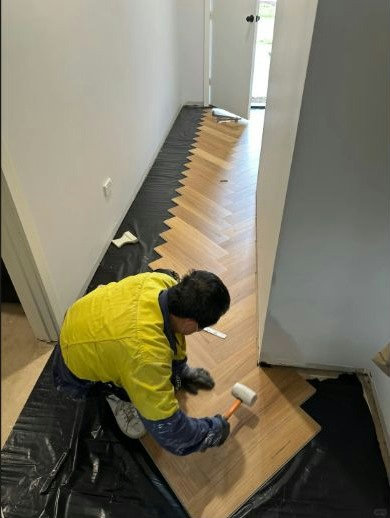 Flooring & Carpet work by Fanflooring, SA (photo 2 of 2)