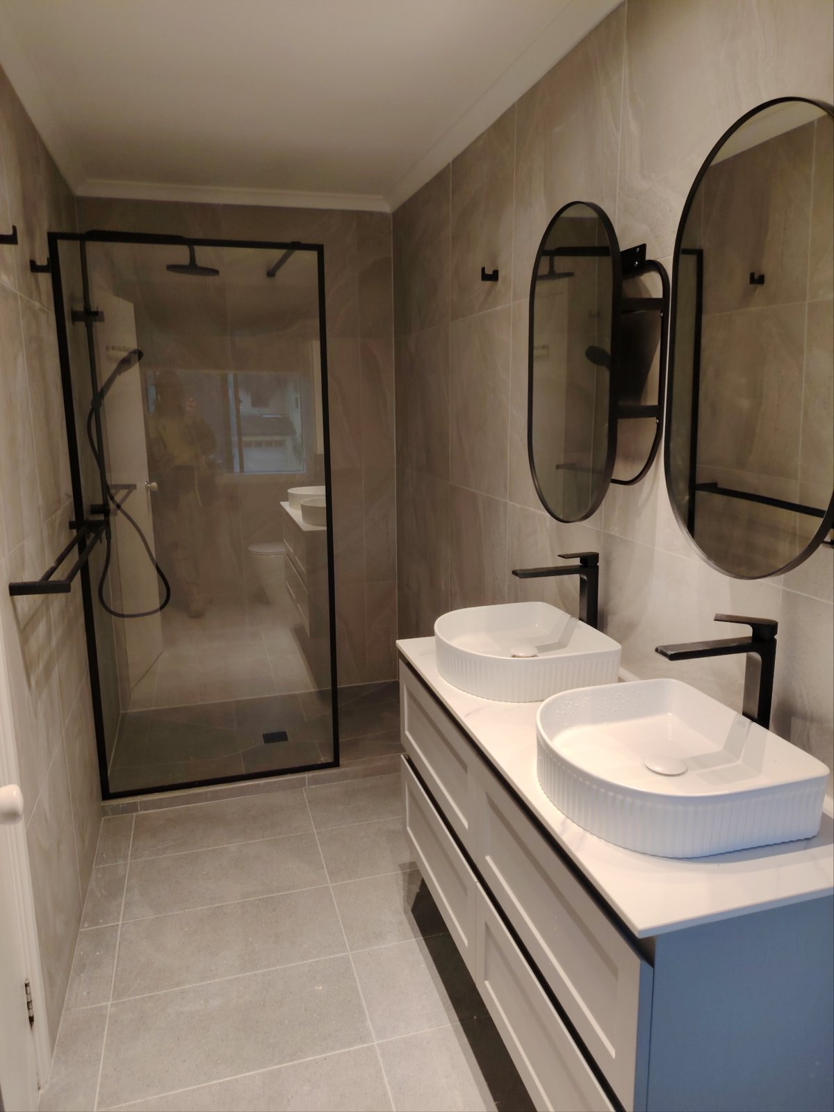 Bathroom Renovation work by HTH Reno, Box Hill VIC (photo 3 of 3)
