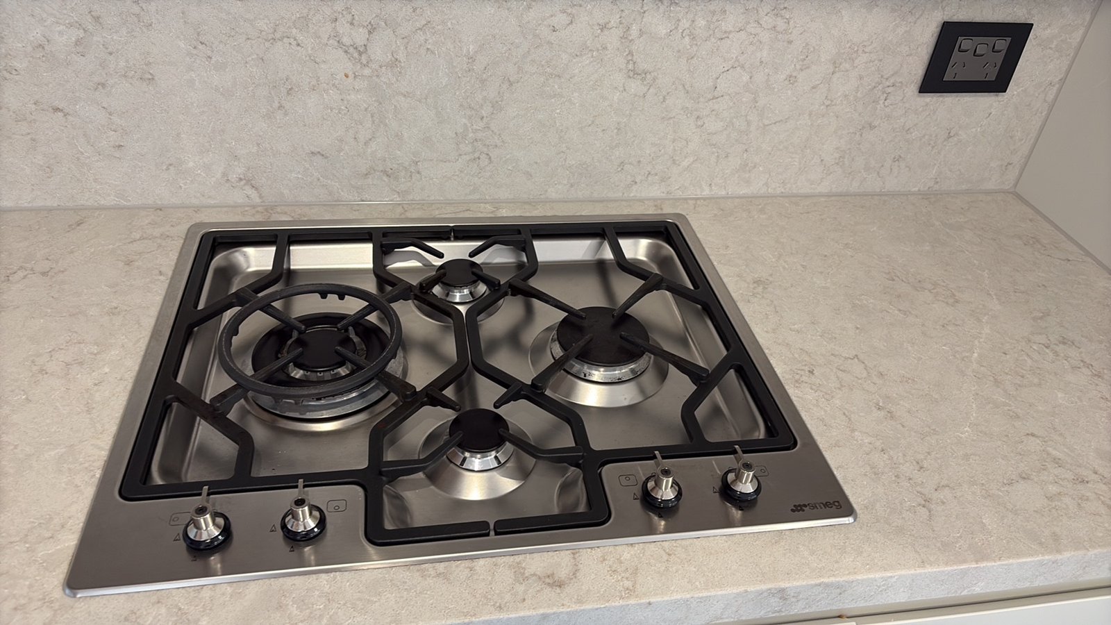 End of Lease Cleaning work by Hongjie Cleaning, NSW