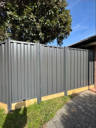 Fencing & Gates work by VN Fencing, VIC (photo 2 of 2)